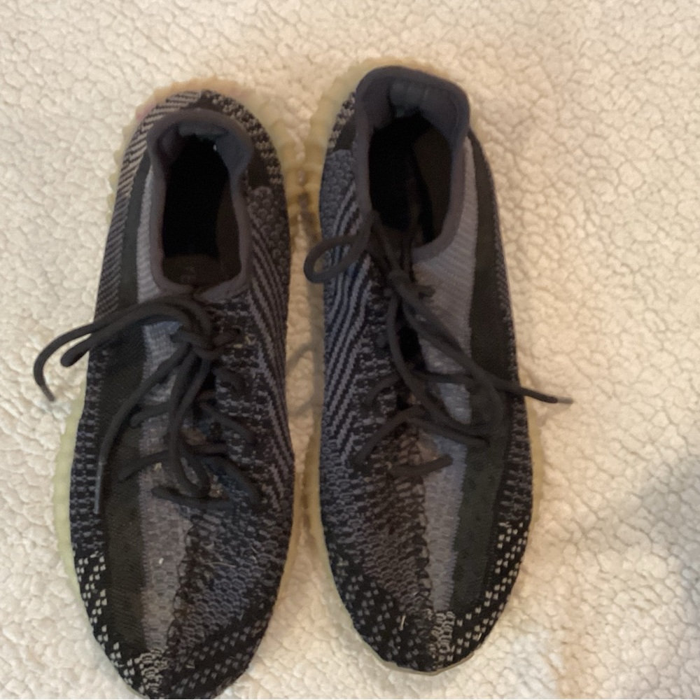Yeezy boost 350. Black and grey. Very lightly used.size 12 men’s.